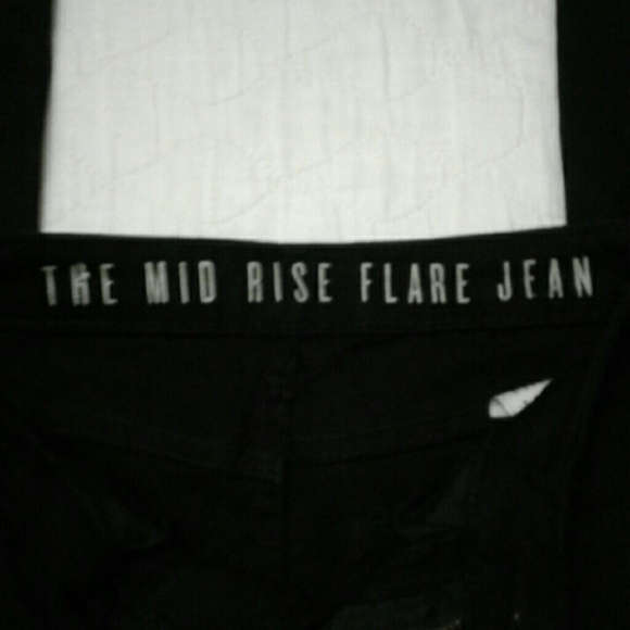 NWT Mid Rise Flare Jean - Picture 5 of 5